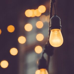 Catenaria con lampadine